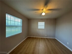 Building Photo - 4717 Douglas Ln