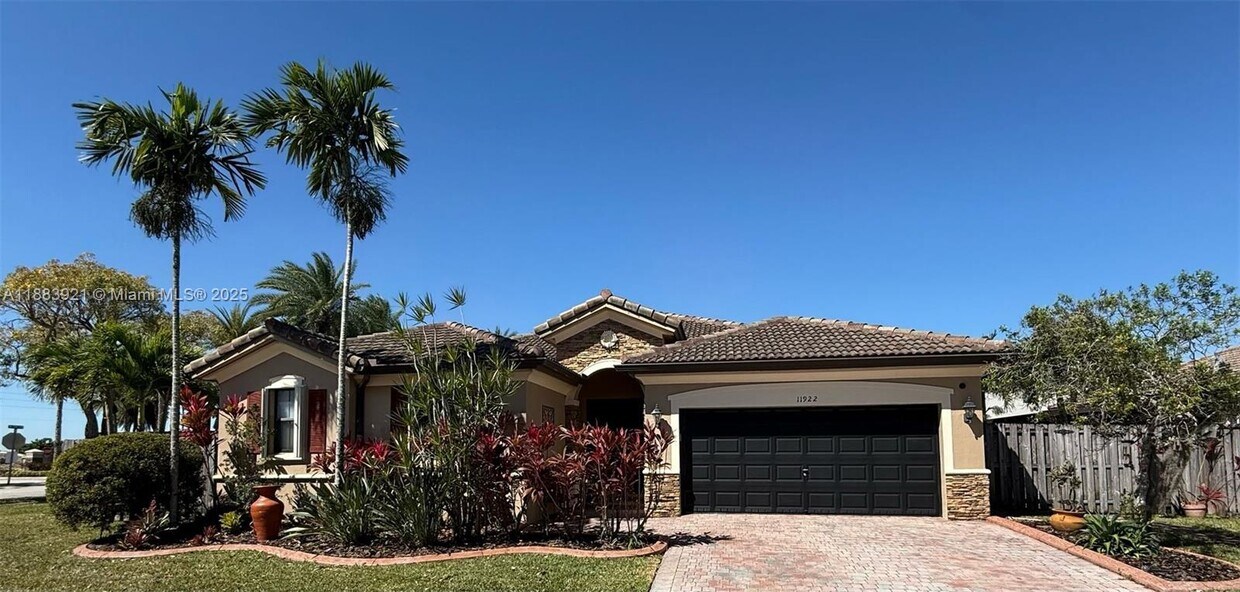 Foto principal - 11922 SW 154th Path