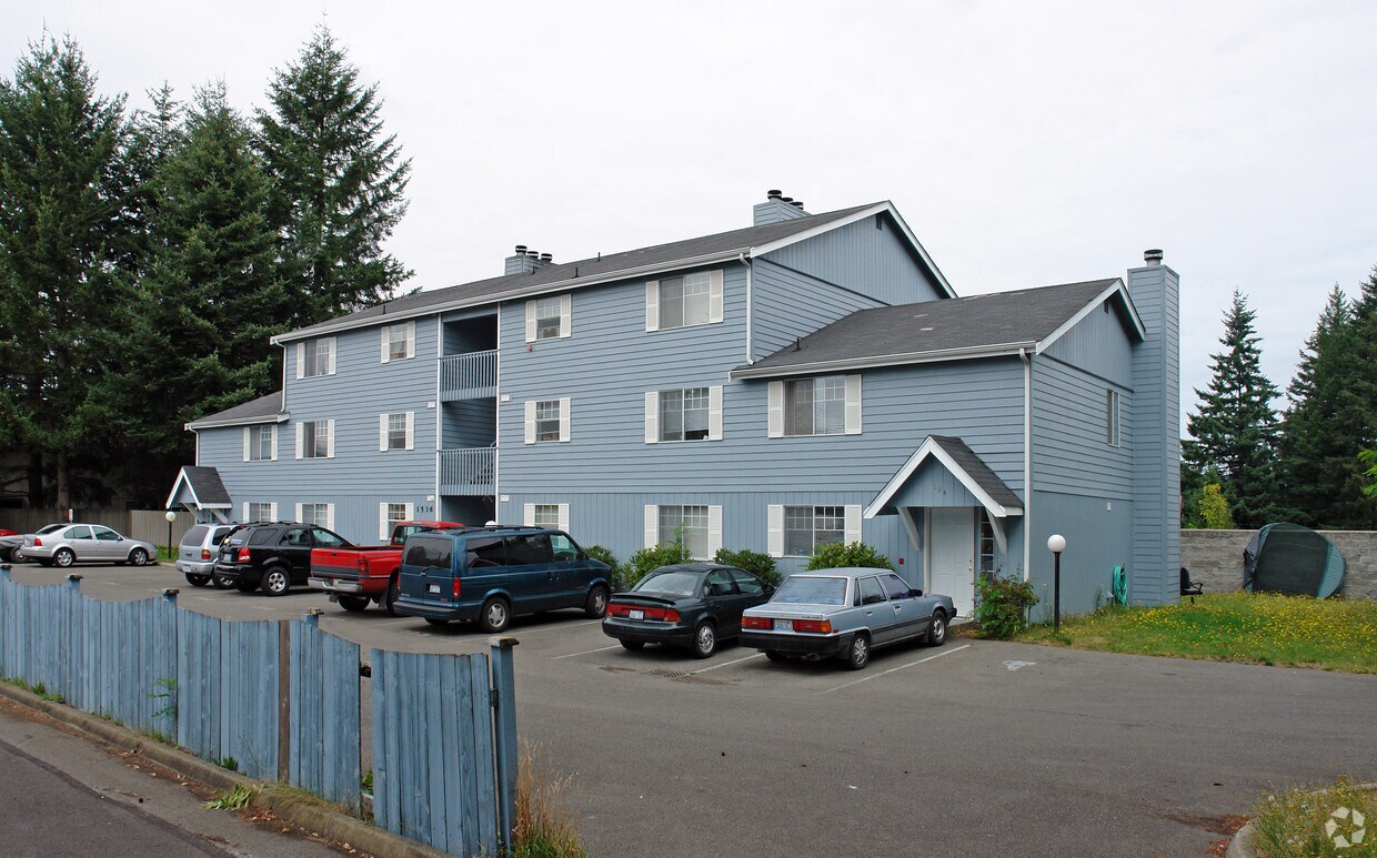 Foto del edificio - 1536 Bloomingdale Ln SW