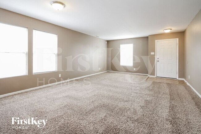 Building Photo - 2859 Beethoven Ave