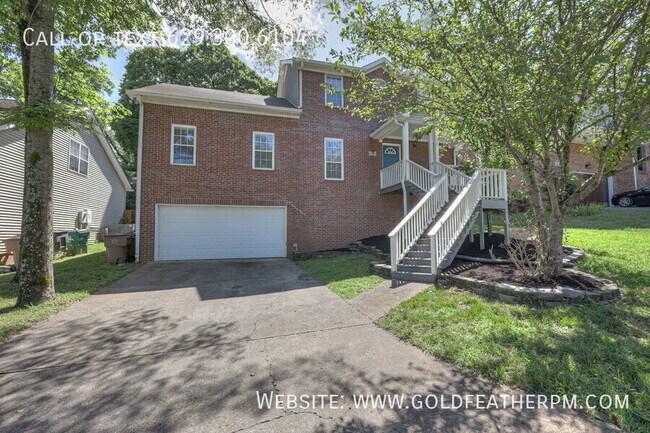 Foto del edificio - 5888 Woodlands Ave