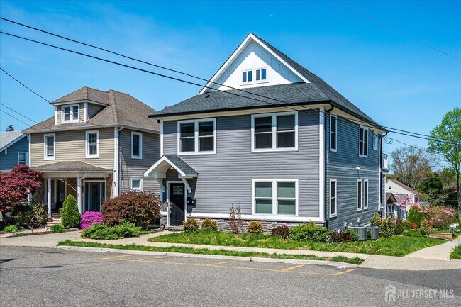 Foto del edificio - 4 Wilcox Ave