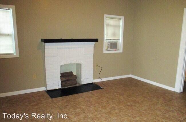 Building Photo - 4 br, 2 bath House - 403 Edgewood Street