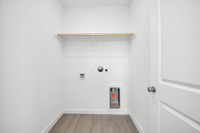 Foto del edificio - 28910 Rustic Robin Ln