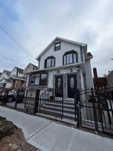 Building Photo - 104-14 120th St