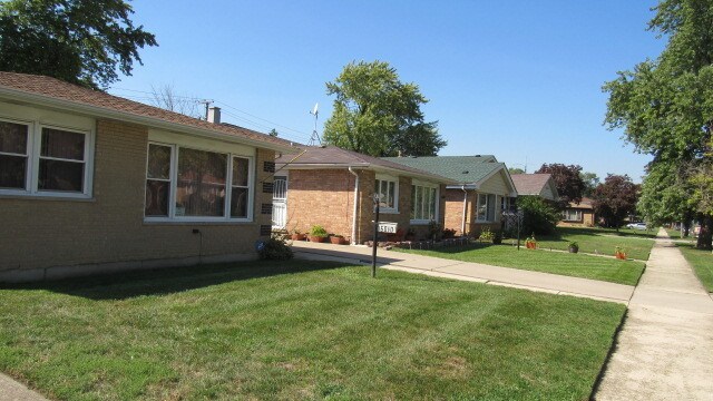 Primary Photo - 16014 Vine Ave