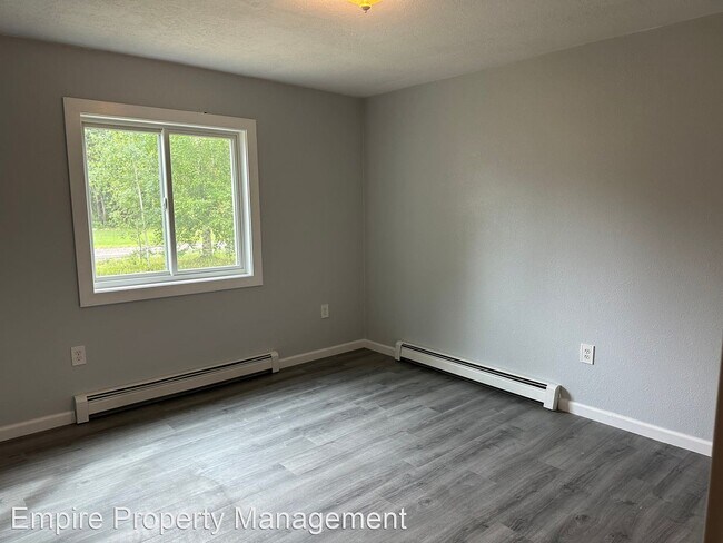 Building Photo - 2 br, 1.5 bath House - 2100 Mavencamp Circle