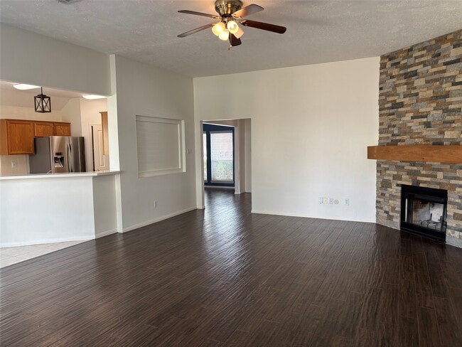 Foto del edificio - 2104 Westminister Rd