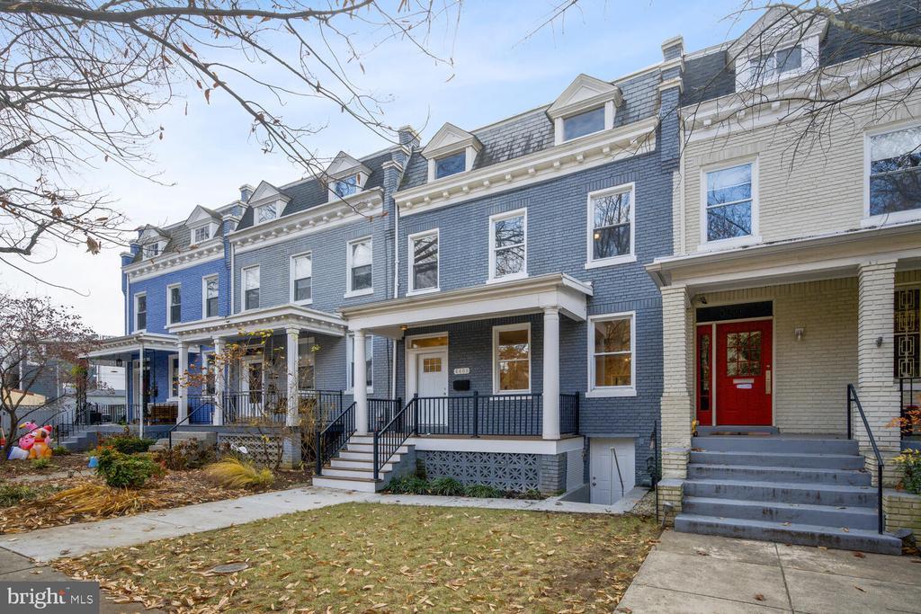 Primary Photo - 4608 Iowa Ave NW