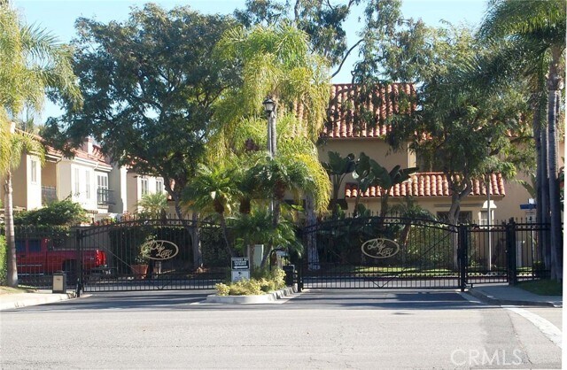 Building Photo - 5720 Malaga Pl