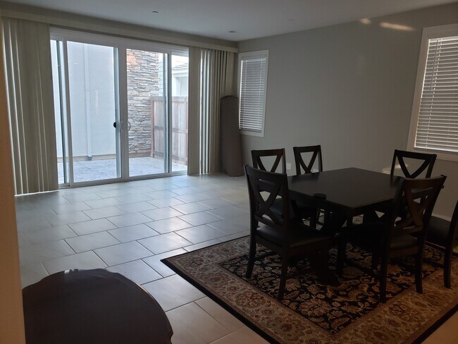 Living/Dining Area - 200 Colner Cir