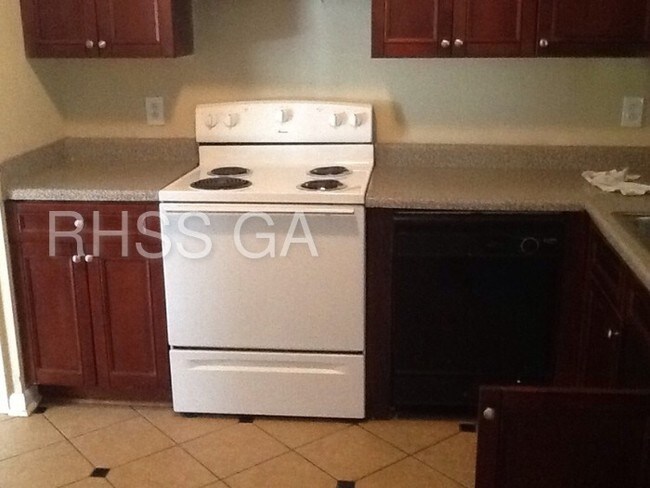 Foto del edificio - 4701 Birch Ridge Trl