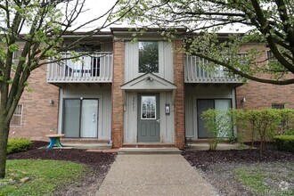 Building Photo - 35431 Hickory Woods Dr