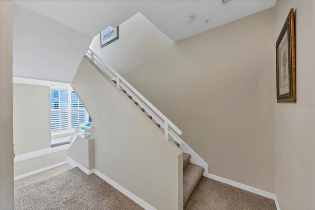 Foto del edificio - 8272 Harborside Cir