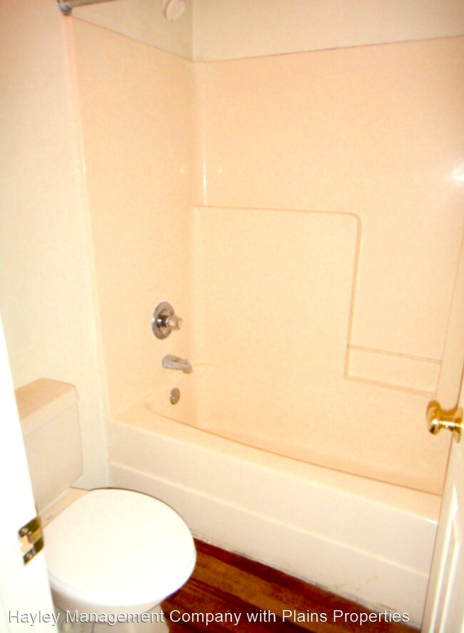 Building Photo - 3 br, 2 bath House - 249 E Veterans Blvd
