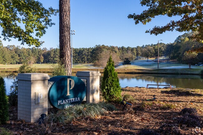 Play 18 holes of golf at Planterra Golf Club in Peachtree City.