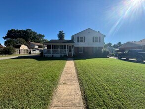 Building Photo - 9001 Hungary Rd