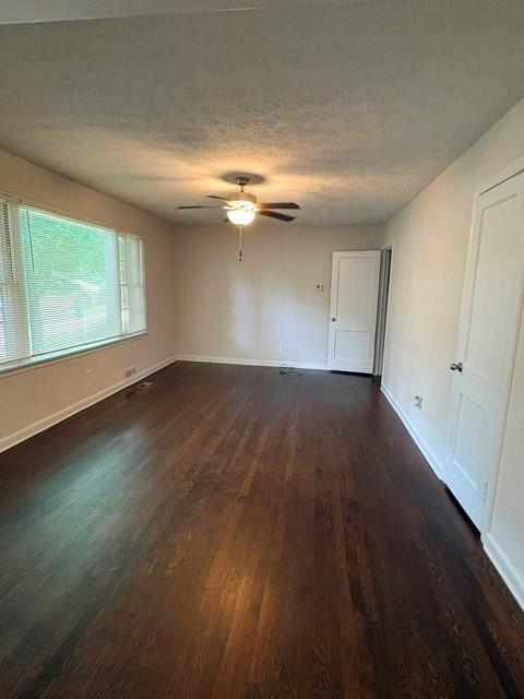 Building Photo - 2174 Trailwood Dr