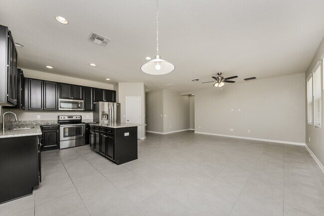 Building Photo - 3873 San Isidro Cir