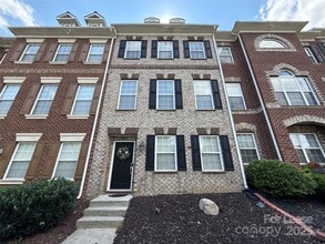 Building Photo - 9245 Belcaro Ln