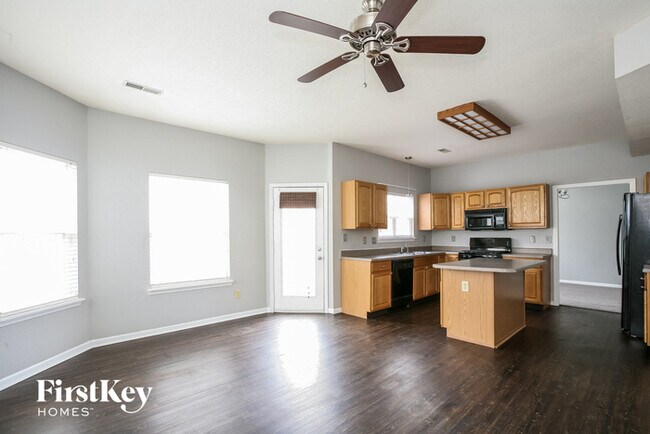 Foto del edificio - 5335 Kidwell Cir