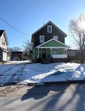 Building Photo - 1587 Homewood Ave SE