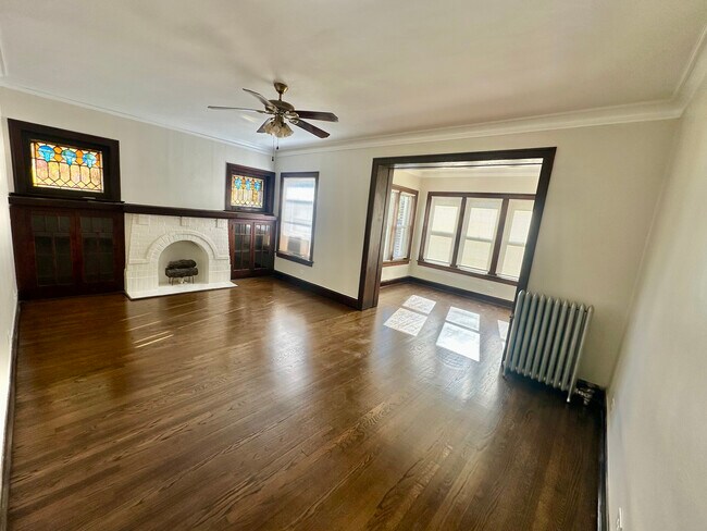 Foto del edificio - 1310 W Thorndale Ave