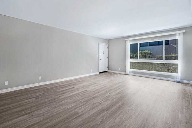 Building Photo - 1253 Berkeley St