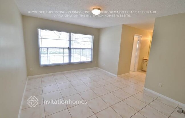 Building Photo - 2821 Saffron Dr
