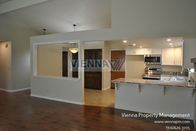 Building Photo - Beautiful House in Rocklin!