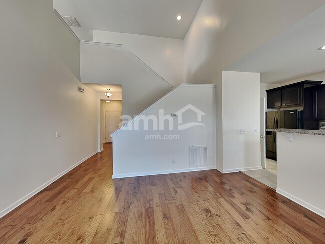 Foto del edificio - 1261 Riverbirch Way