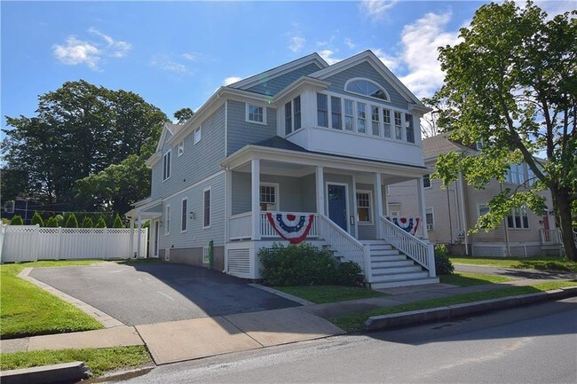 Building Photo - 40 Annandale Rd