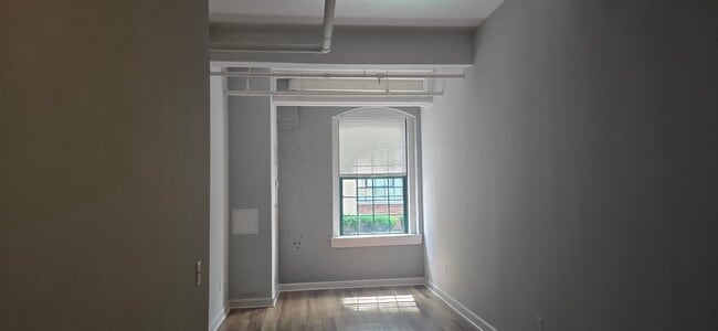 Foto del edificio - 160 Lafayette St