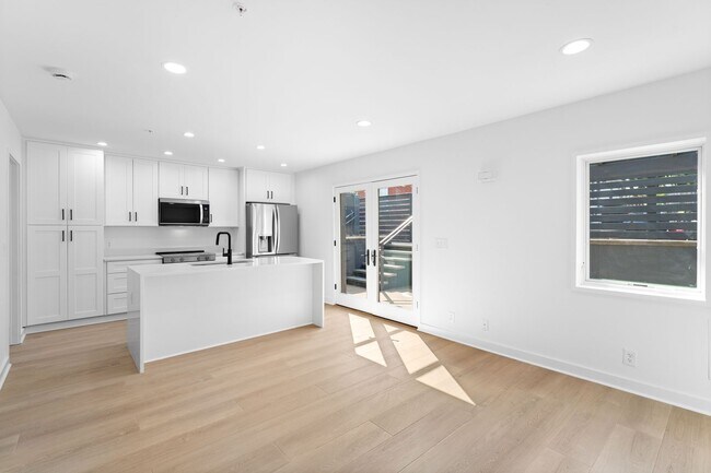 Foto del edificio - 1411 Chesapeake St