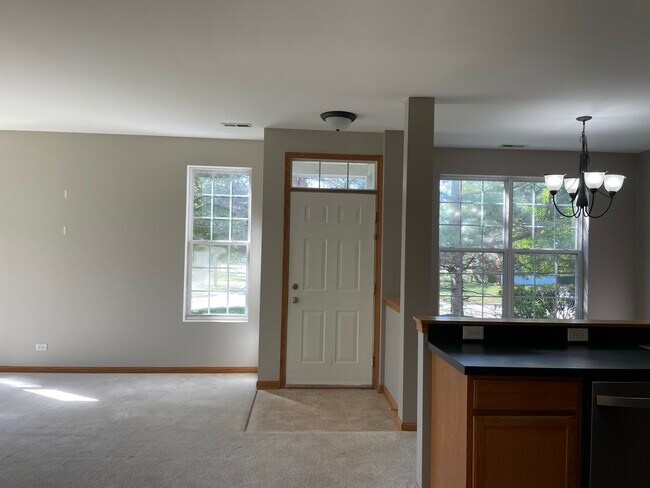 Foto del edificio - 1531 Millbrook Dr