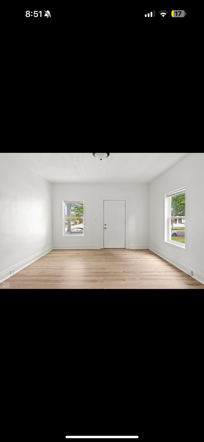 Foto del edificio - 1029 N Keystone Ave