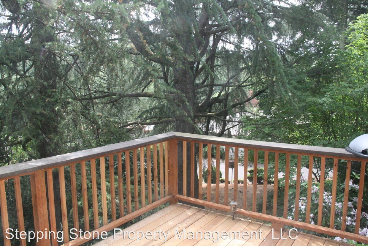 Primary Photo - 4 br, 2 bath House - 106 Harvard Court SE