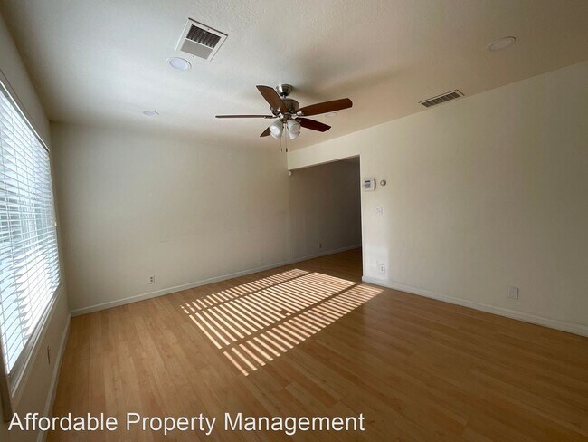 Building Photo - 2 br, 1.5 bath House - 3408 Prince Albert ...