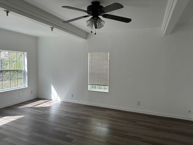 Foto del edificio - 2 Bedroom 2 Bathroom in Haines City