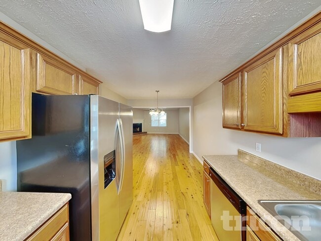 Building Photo - 119 Bradford Cir