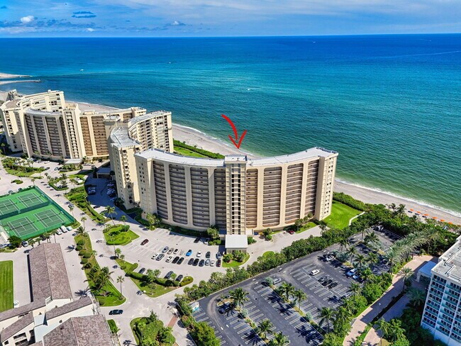 Foto del edificio - 100 Ocean Trail Way