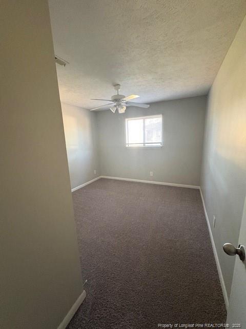 Foto del edificio - 833 Applewood Ln