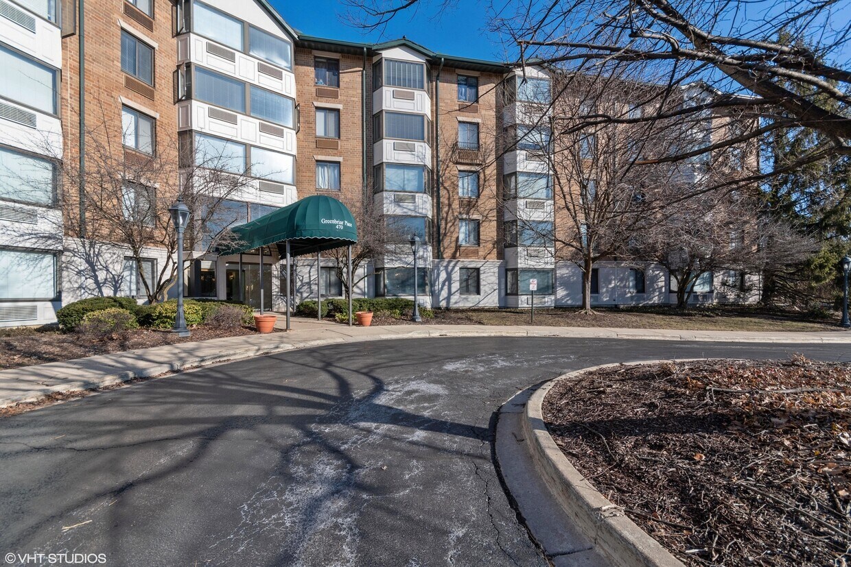 470 Fawell Blvd Unit 513, Glen Ellyn, IL 60137 Condo for Rent in Glen Ellyn, IL