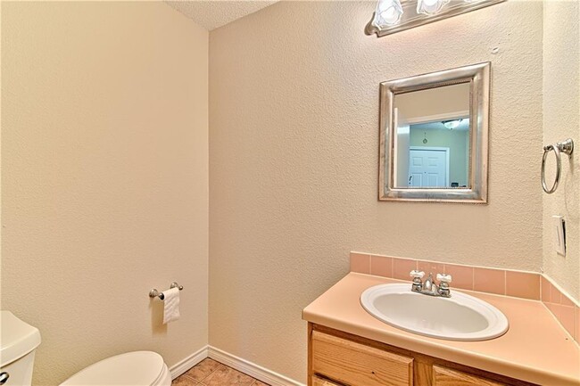 Building Photo - 6708 Windrift Way