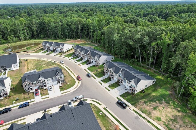 Building Photo - 5400 Addison Gate Dr