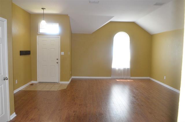 Building Photo - 951 Bowie Dr