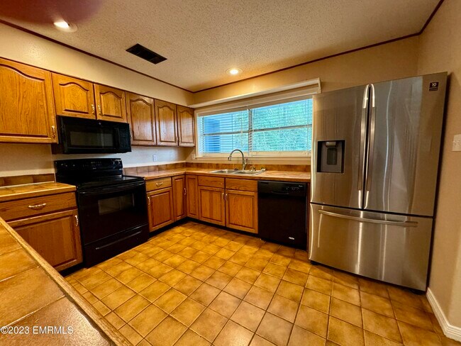 Building Photo - 4173 Wild Duck Dr