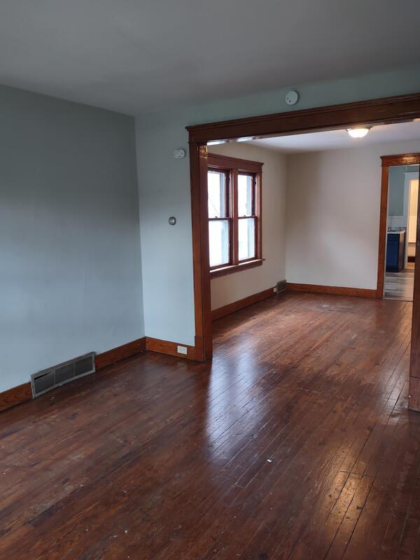 Building Photo - 284 Riverside Ave
