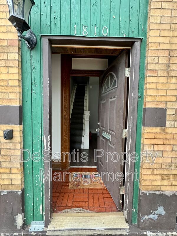 Foto del edificio - 1810 Brownsville Rd