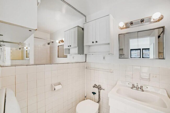 Building Photo - 1 bedroom in New York NY 10010